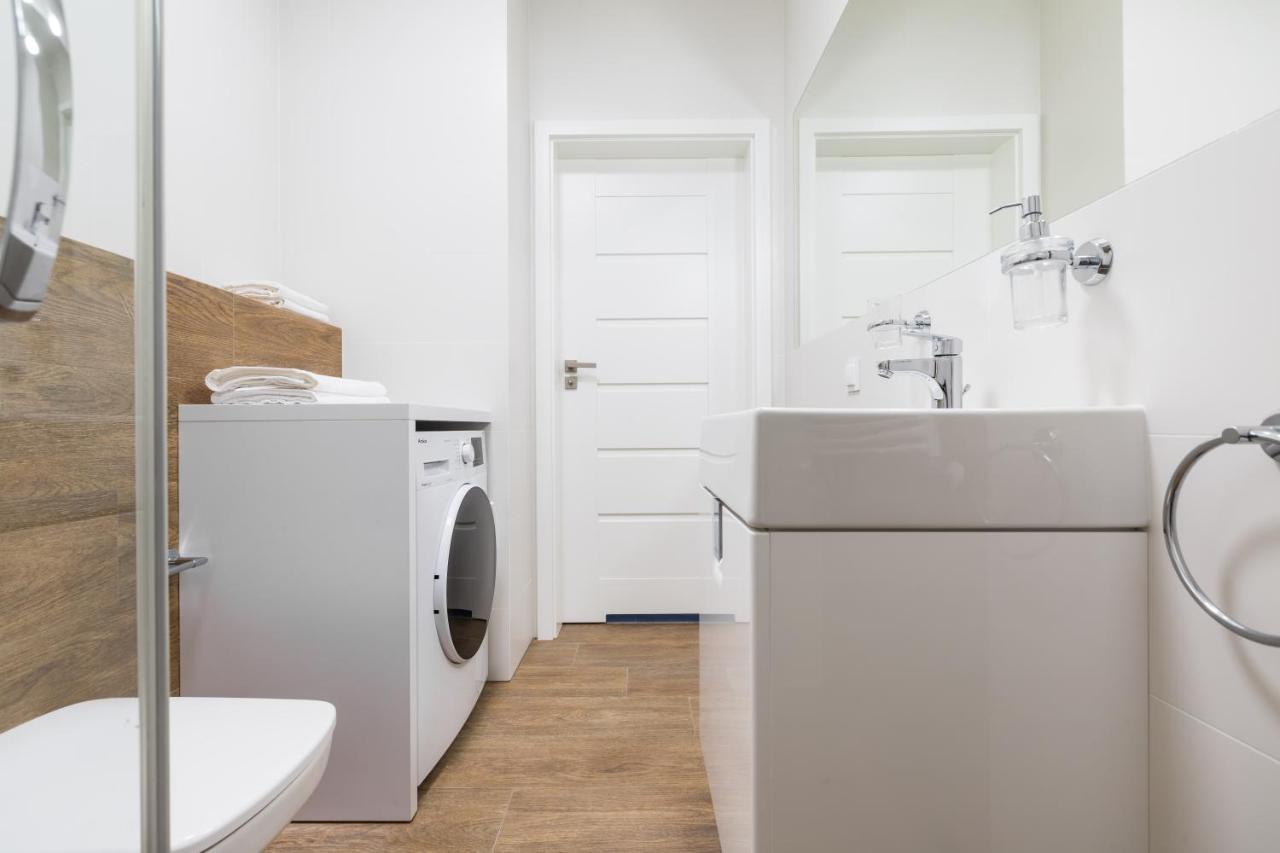 Luksusowy Apartament Przy Targach Poznań Eksteriør billede